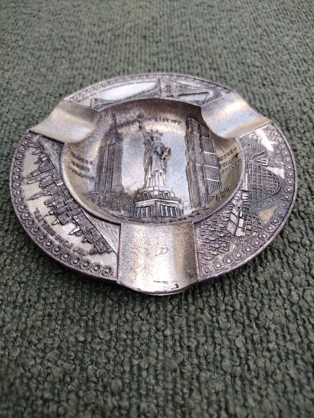 NYC Souvenir Metal Ashtray-Made In Occupied Japan - Picture 6 of 11